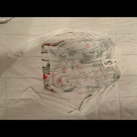 Sheer Embroidered Crop - Picture 4 of 4